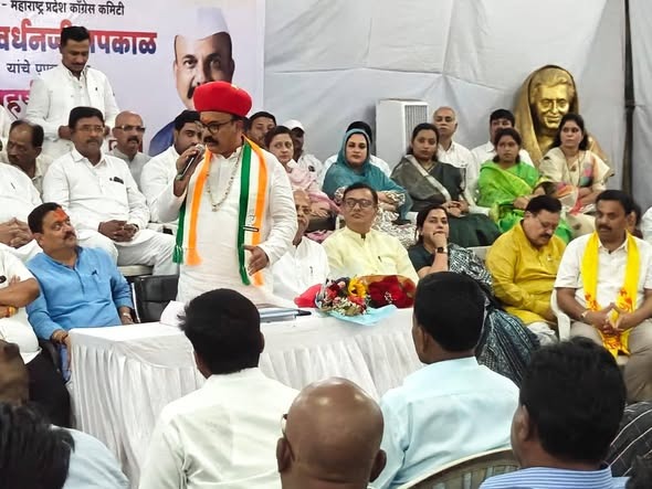 Maharashtra Congress President Harshavardhan Sapkal Felicitated at Pune Congress Bhavan