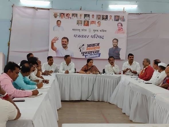 Pune Congress West Division Holds Meeting on SIR with BLOs, Corporators and Office Bearers
